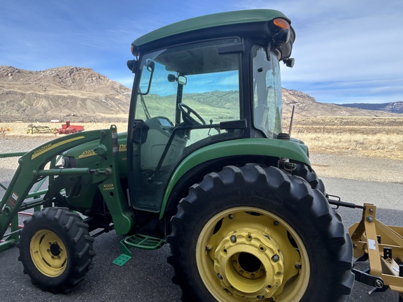 2009 John Deere 4320 Tractor Compact