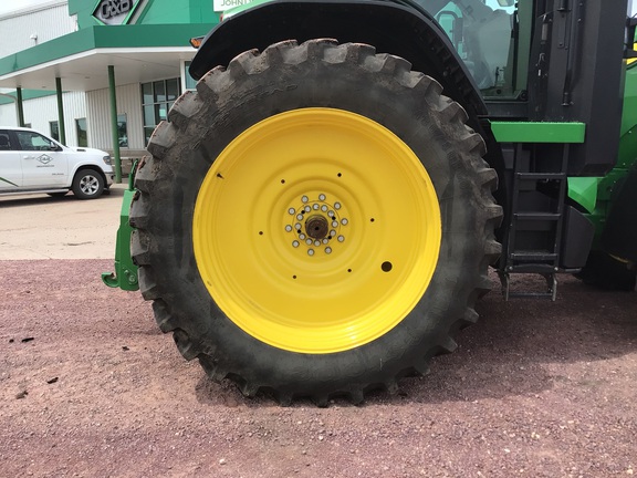 2021 John Deere 8R 410 Tractor