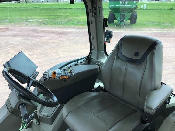 2021 John Deere 8R 410 Tractor