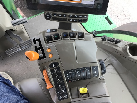 2021 John Deere 8R 410 Tractor