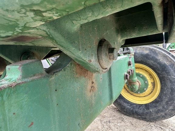 1994 John Deere 7200 Tractor