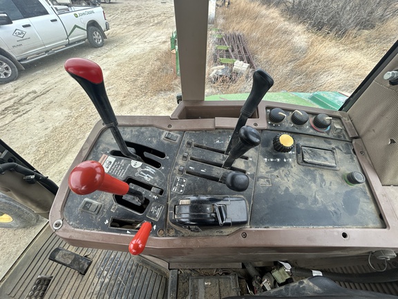 1994 John Deere 7200 Tractor