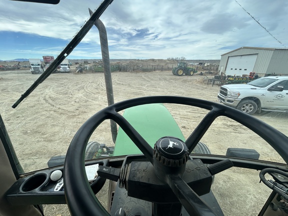 1994 John Deere 7200 Tractor