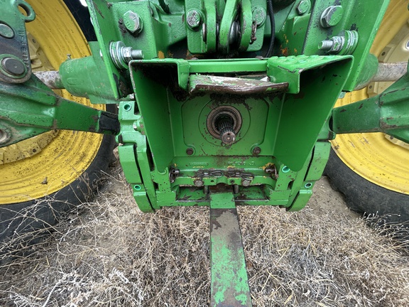 1994 John Deere 7200 Tractor