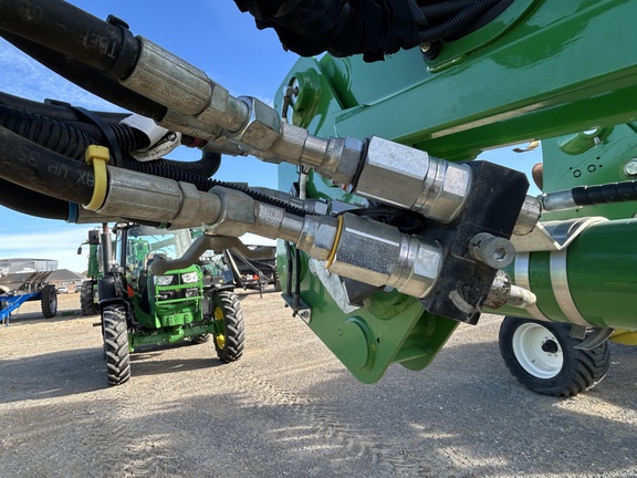 2023 John Deere 660R Loader