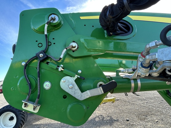 2023 John Deere 660R Loader