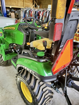 2024 John Deere 1025R Tractor Compact