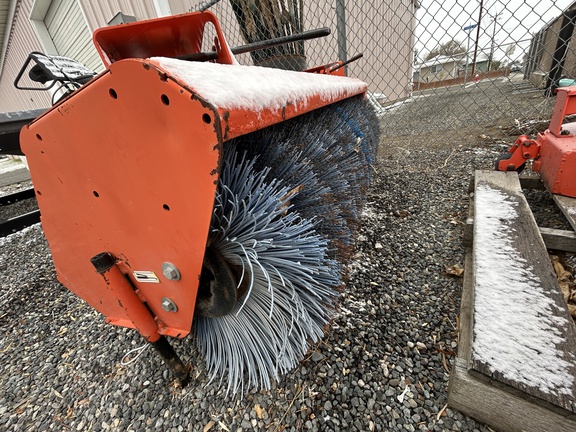 2007 Kubota F2880F Mower/Front Deck