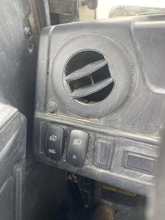 2019 John Deere XUV 835M ATV
