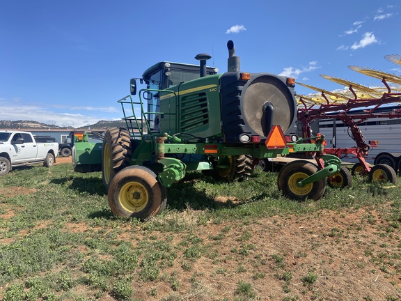 2010 John Deere R450 Windrower