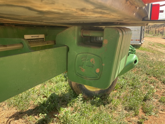2010 John Deere R450 Windrower