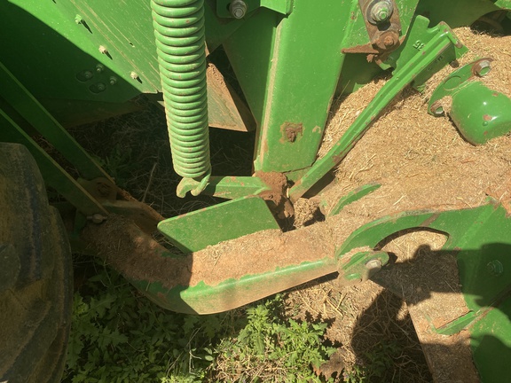 2010 John Deere R450 Windrower