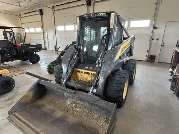 2008 New Holland L185 Skid Steer Loader