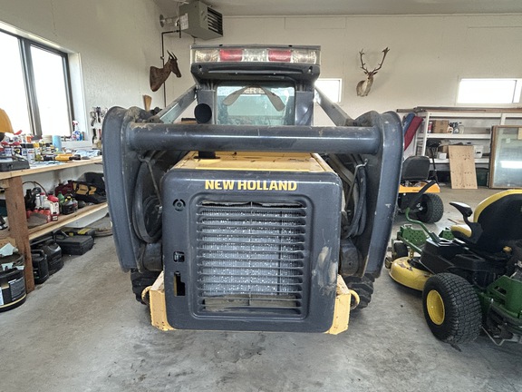 2008 New Holland L185 Skid Steer Loader