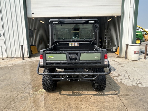 2024 John Deere XUV 835M ATV