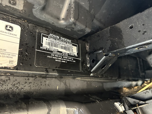 2024 John Deere XUV 835M ATV