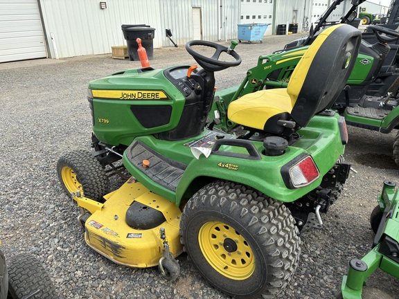 2015 John Deere X739 Garden Tractor