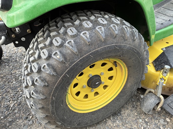 2015 John Deere X739 Garden Tractor