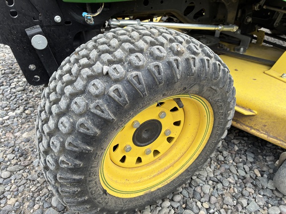 2015 John Deere X739 Garden Tractor