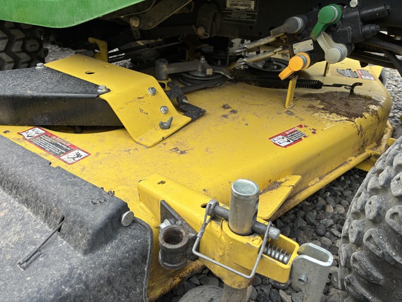 2015 John Deere X739 Garden Tractor