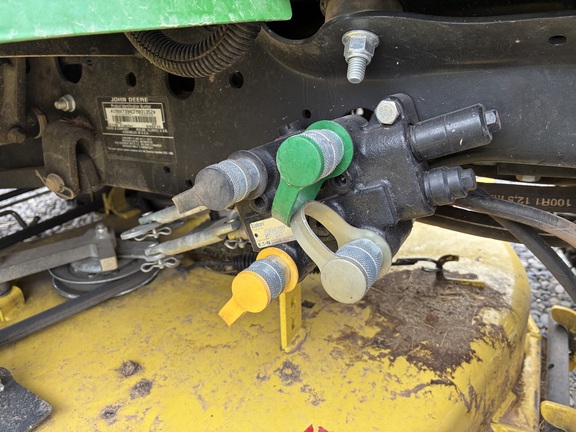 2015 John Deere X739 Garden Tractor
