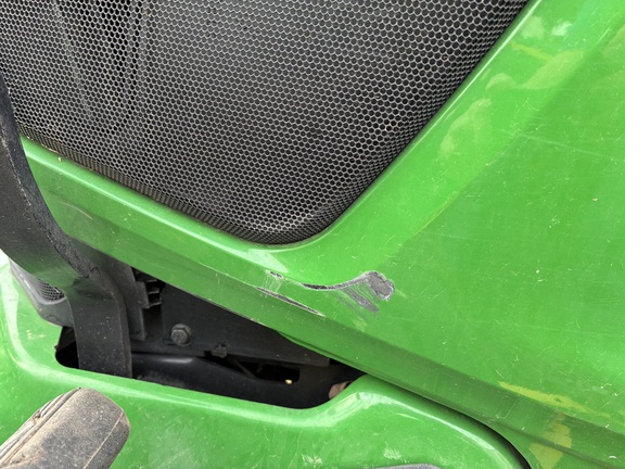 2015 John Deere X739 Garden Tractor
