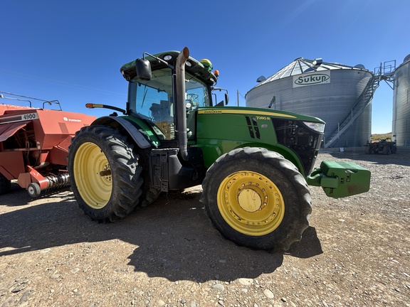 2012 John Deere 7280R Tractor