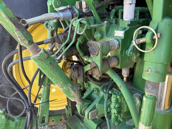 2008 John Deere 7230 Premium Tractor