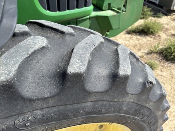 2008 John Deere 7230 Premium Tractor