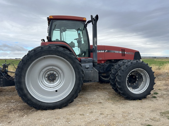 2000 Case IH MX270 Tractor