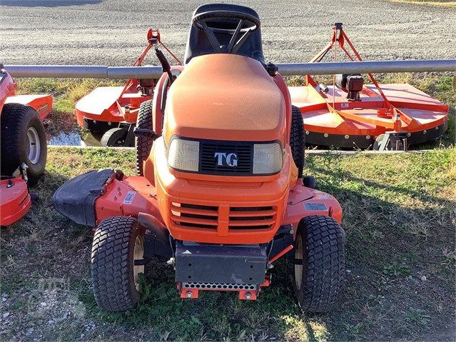 Kubota TG1860G Lawn Tractor