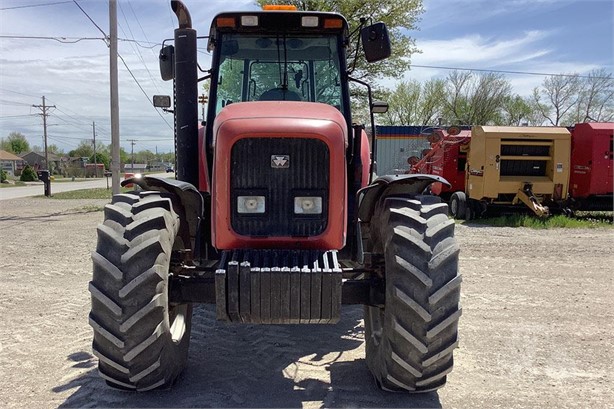 1999 Misc 8260 Tractor