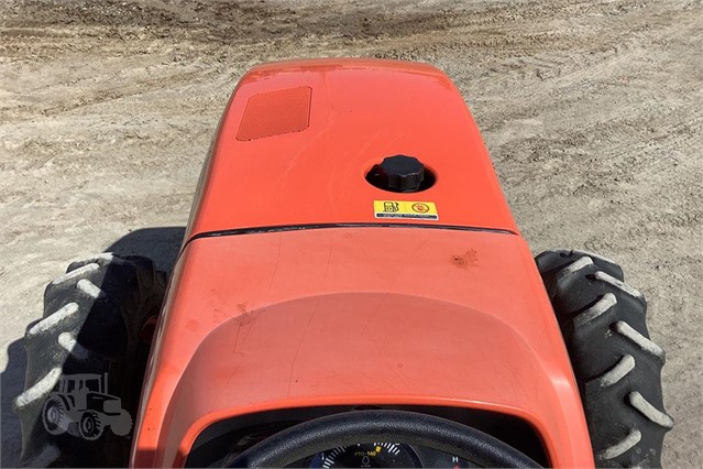 2017 Kubota MX5800 Tractor