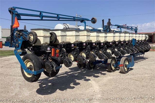 Kinze 3600 Planter