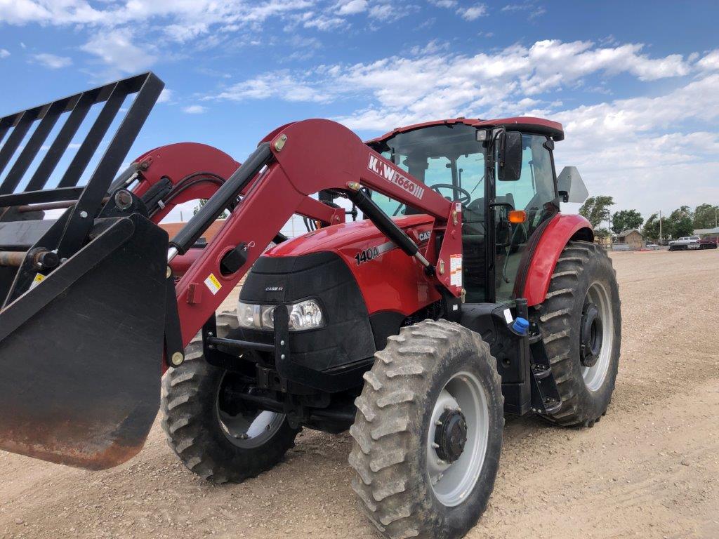 2016 Case IH FARM140A Tractor