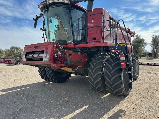 2019 Case IH AF8250 Combine