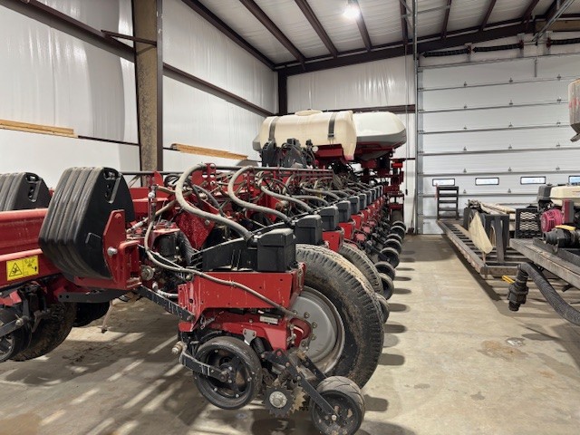 2016 Case IH 1255 Planter