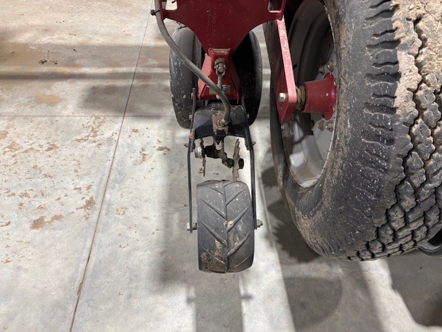 2016 Case IH 1255 Planter