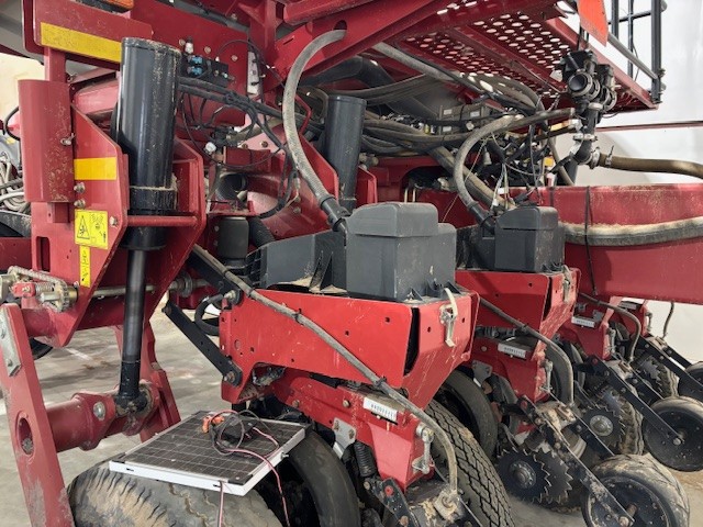 2016 Case IH 1255 Planter