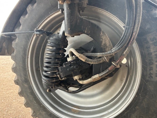 2015 Case IH PAT3340 Sprayer/High Clearance