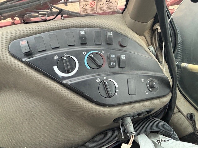 2015 Case IH PAT3340 Sprayer/High Clearance