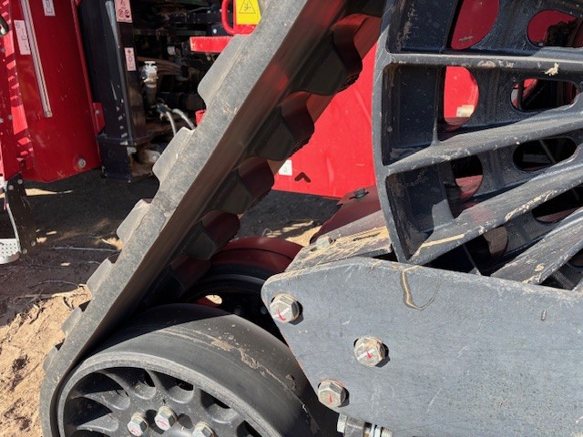 2023 Case IH STG470 Tractor