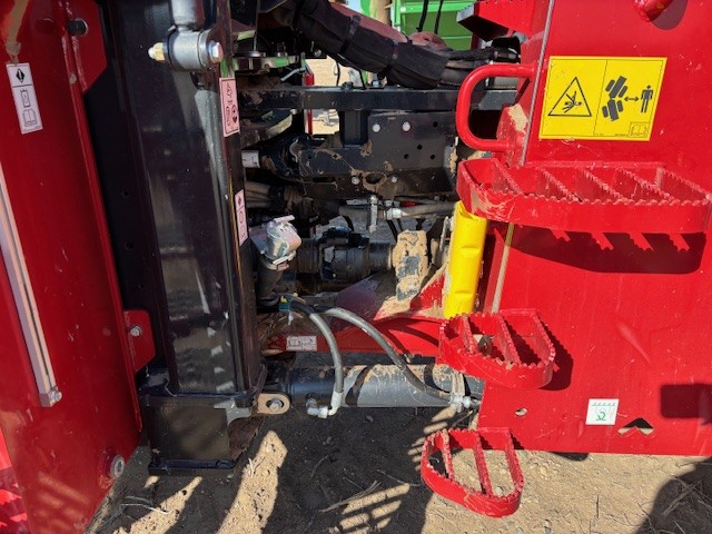 2023 Case IH STG470 Tractor