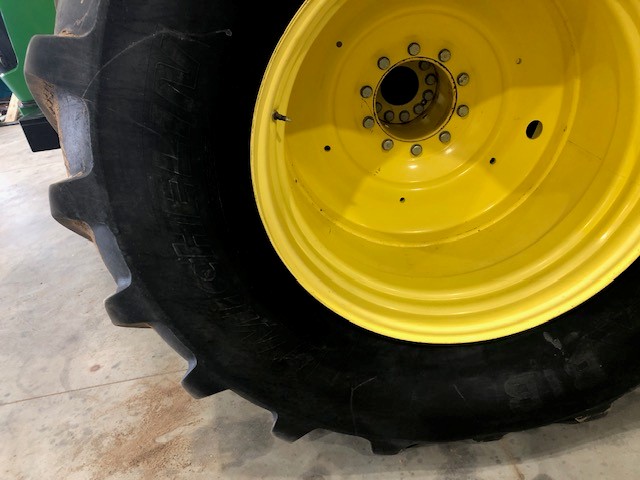 2013 John Deere 9460R Tractor