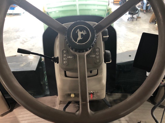 2013 John Deere 9460R Tractor