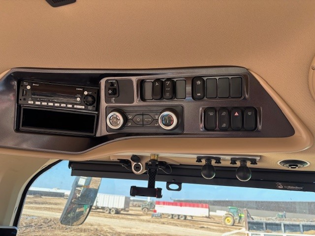 2025 Case IH MAGNUM295 Tractor