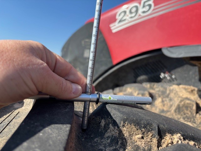 2025 Case IH MAGNUM295 Tractor