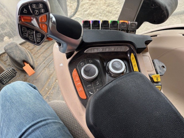 2025 Case IH MAGNUM295 Tractor