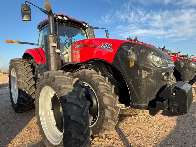 2025 Case IH MAGNUM295 Tractor