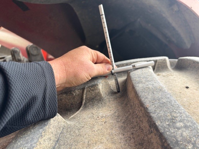 2025 Case IH MAGNUM295 Tractor